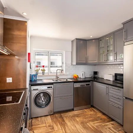 #017 2br Rossio Apartment